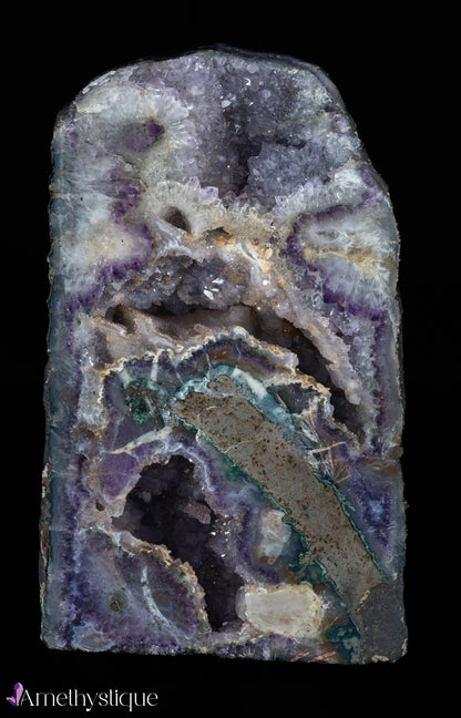 Exclusive Amethyst Geode - Isaura