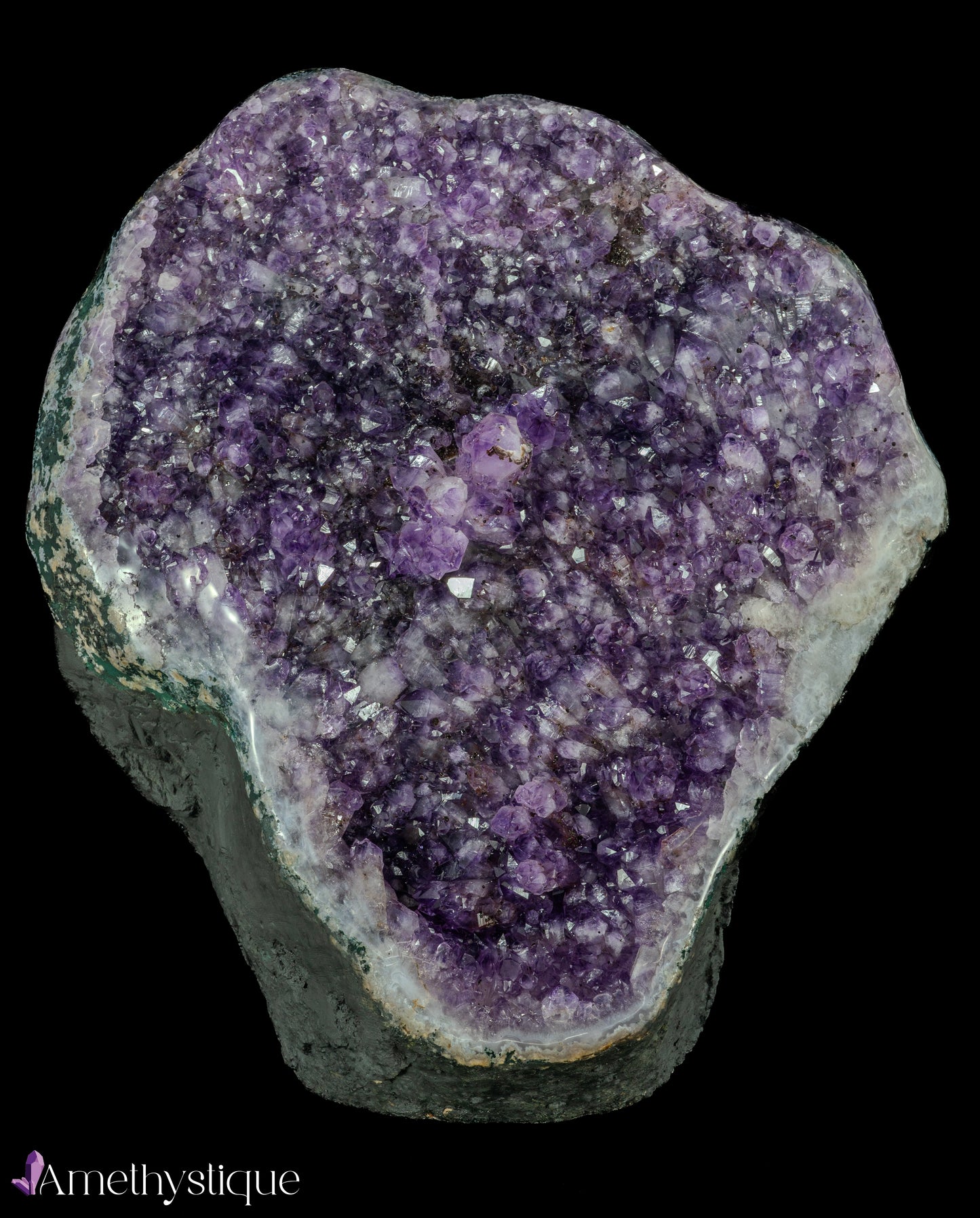 Amethyst Geode - Dulce